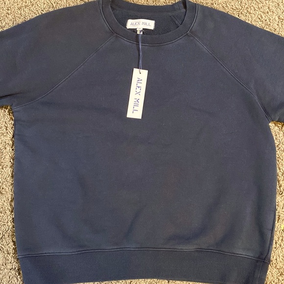 Alex Mill Tops - Alex mill black sweatshirt